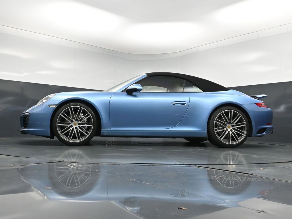 Certified 2019 Porsche 911 Carrera RWD image 24