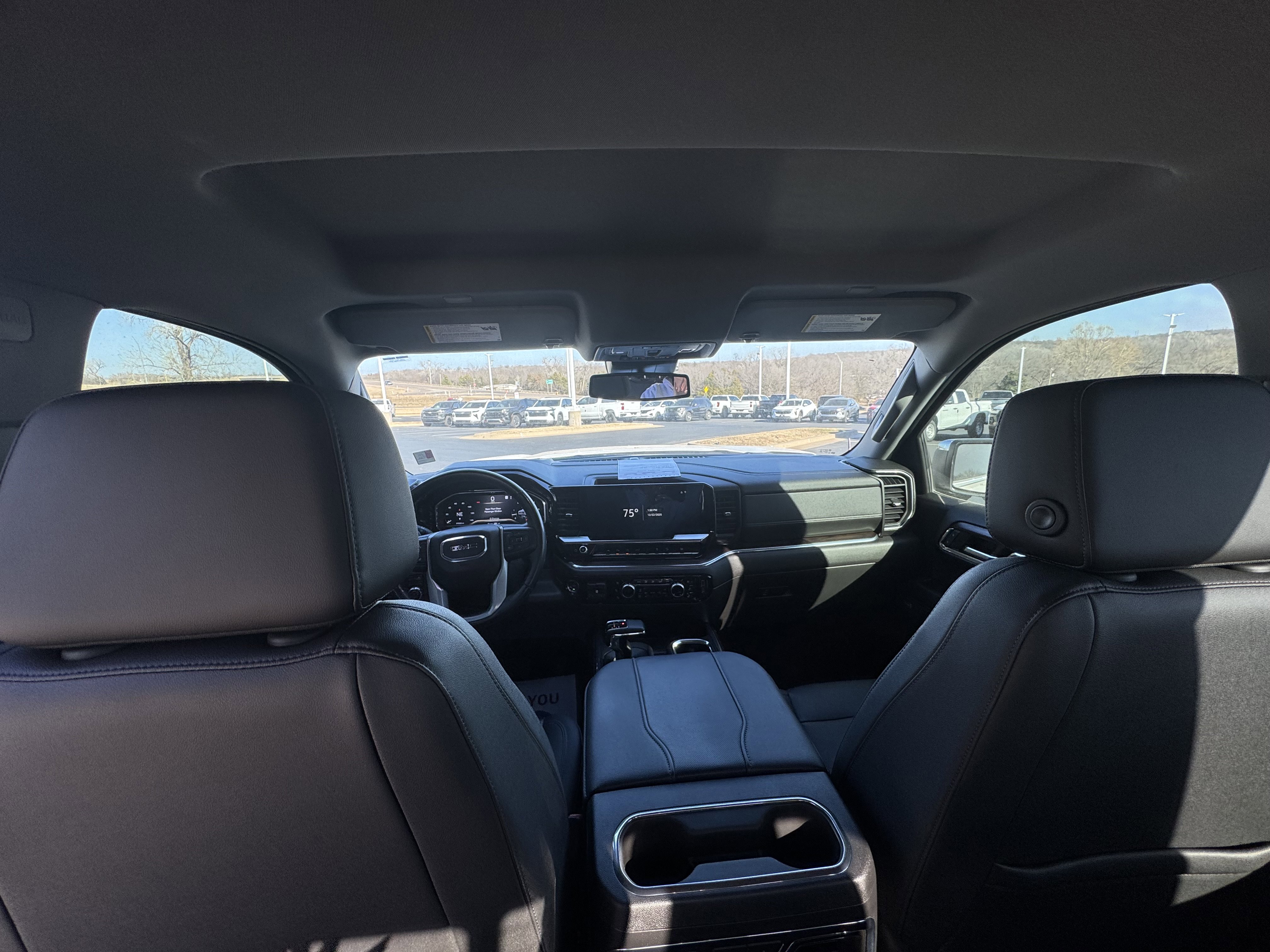 Used 2023 GMC Sierra 1500 SLT w/ SLT Premium Plus Package image 9