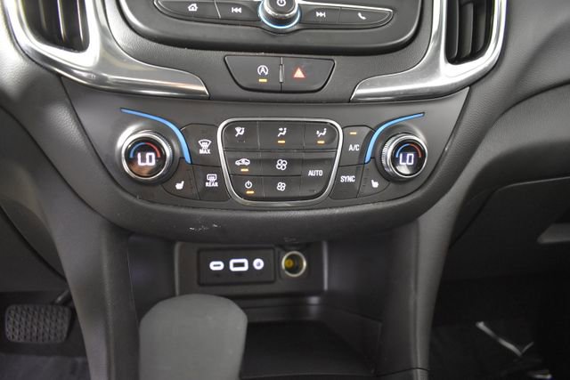 Used 2023 Chevrolet Equinox LT FWD image 23