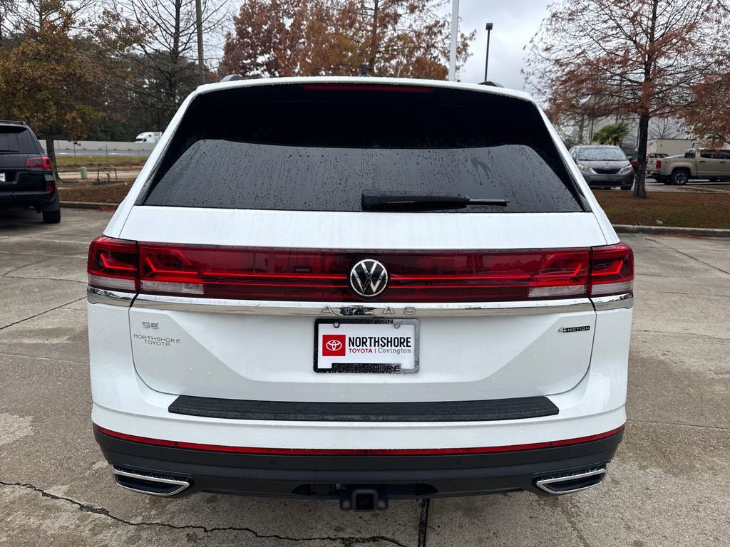 Used 2024 Volkswagen Atlas SE image 4