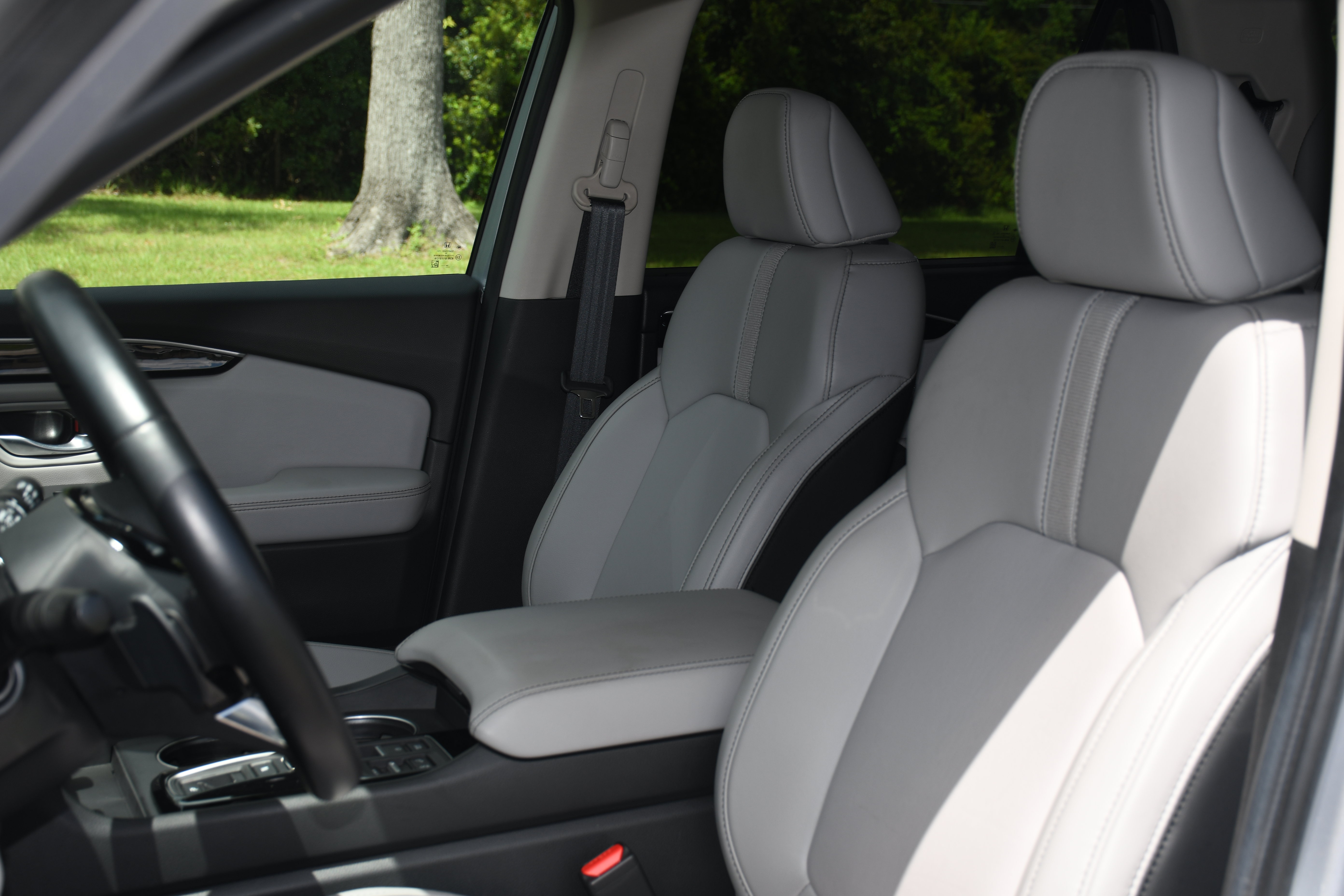 Used 2025 Honda Pilot EX-L image 12