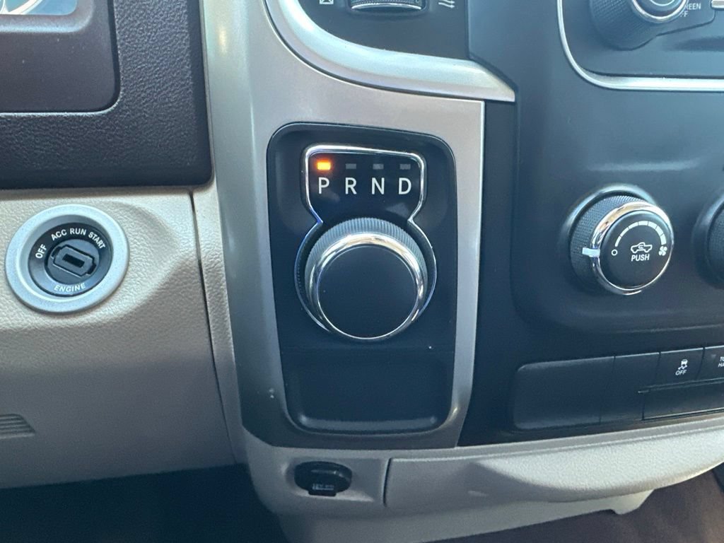 Used 2017 RAM 1500 Classic SLT RWD image 5