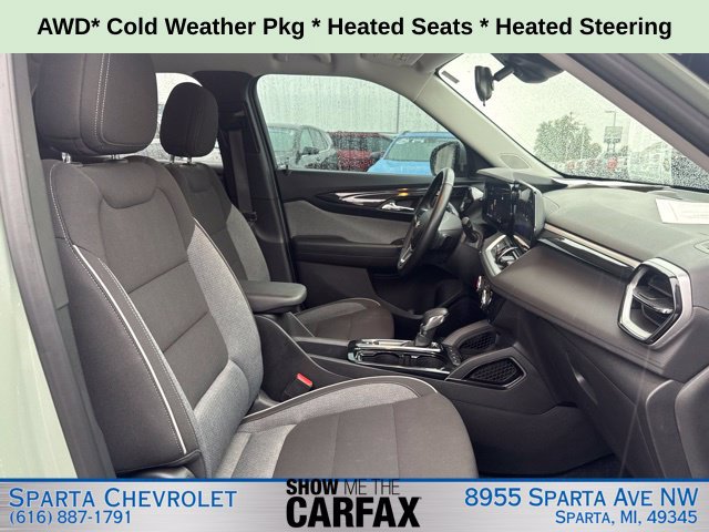 Used 2026 Chevrolet TrailBlazer LT w/ LT Cold Weather Package AWD/4WD image 26