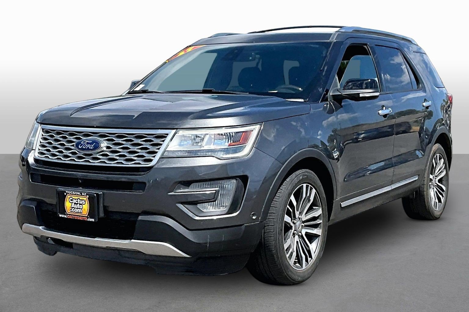 Used 2017 Ford Explorer Platinum AWD/4WD video 1