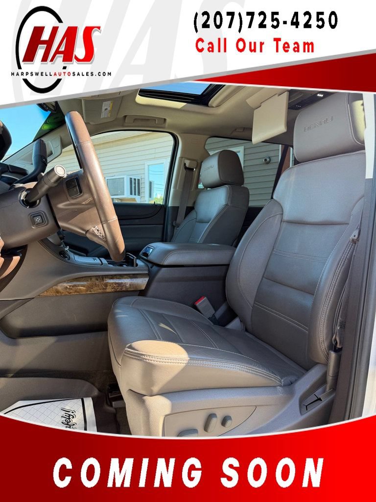 Used 2016 GMC Yukon Denali w/ Open Road Package AWD/4WD image 10
