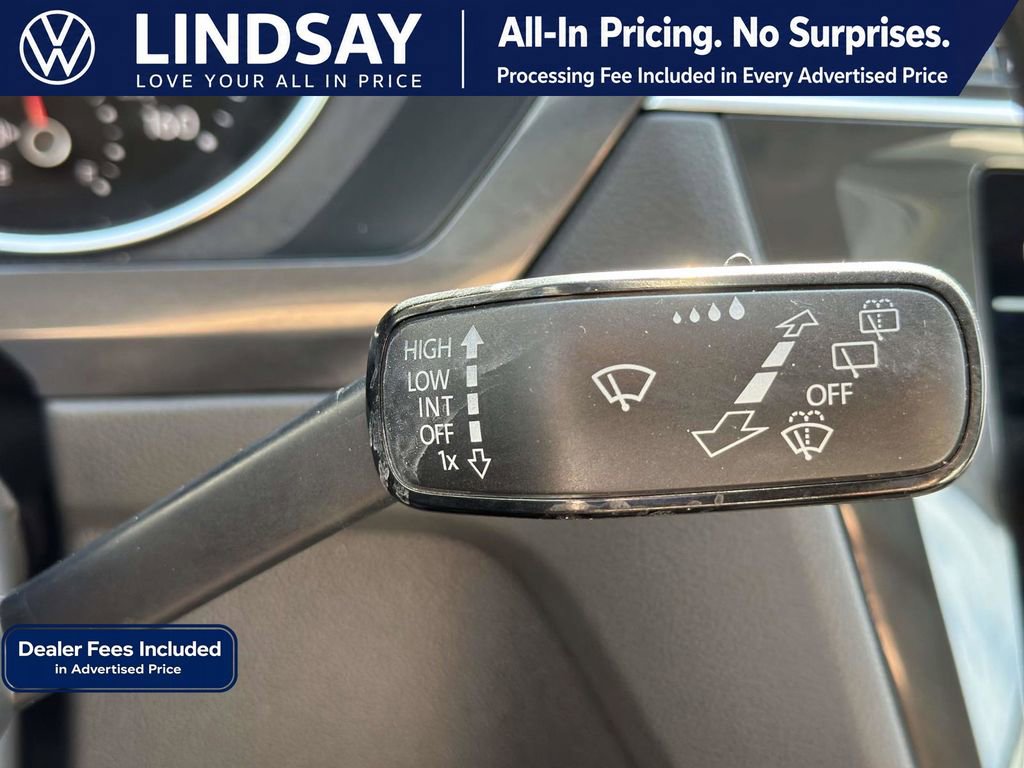 Used 2018 Volkswagen Tiguan SEL AWD/4WD image 23