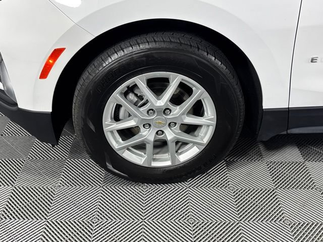 Used 2024 Chevrolet Equinox LT FWD image 10