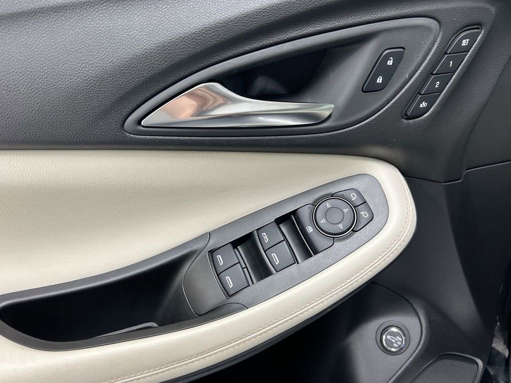 Used 2024 Buick Encore GX Avenir w/ Avenir Convenience Package image 20