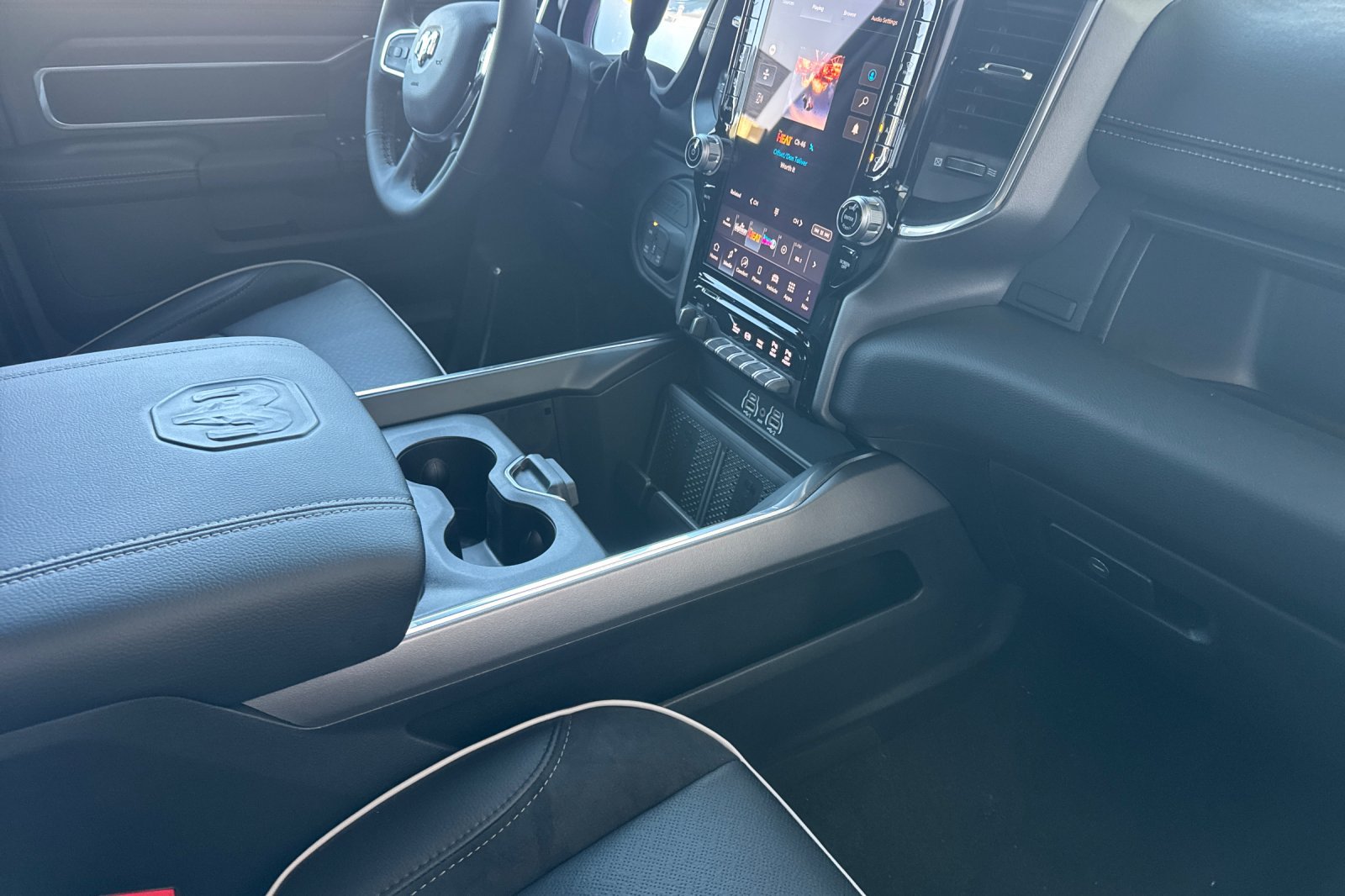 New 2027 RAM 3500 Laramie w/ Night Edition AWD/4WD image 14