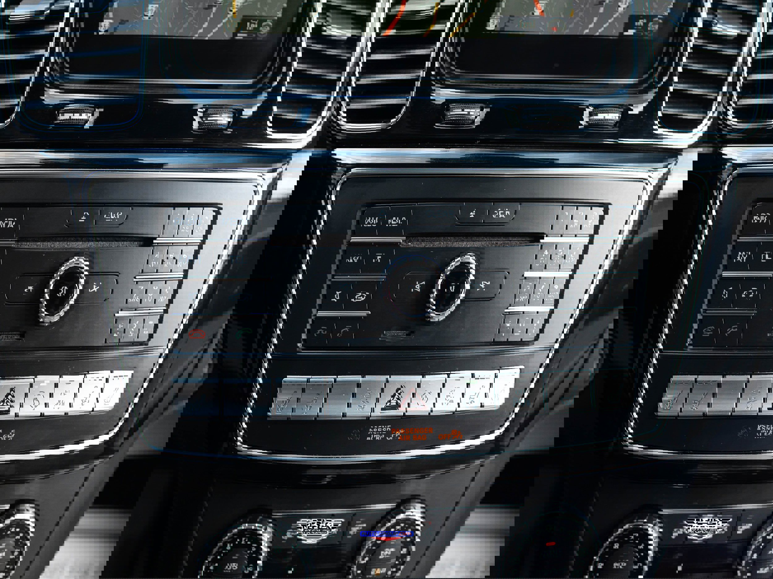 Used 2017 Mercedes-Benz GLS 550 4MATIC image 37