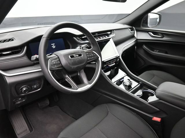 New 2026 Jeep Grand Cherokee L 4WD image 12