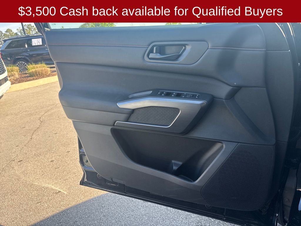 New 2026 Nissan Pathfinder Rock Creek AWD/4WD image 11