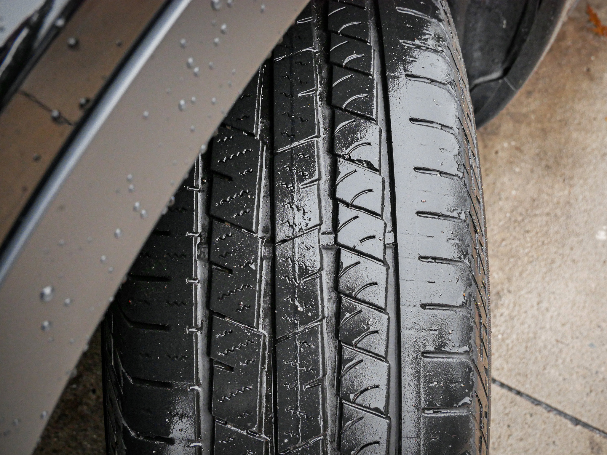 Used 2019 Land Rover Discovery Sport HSE image 12