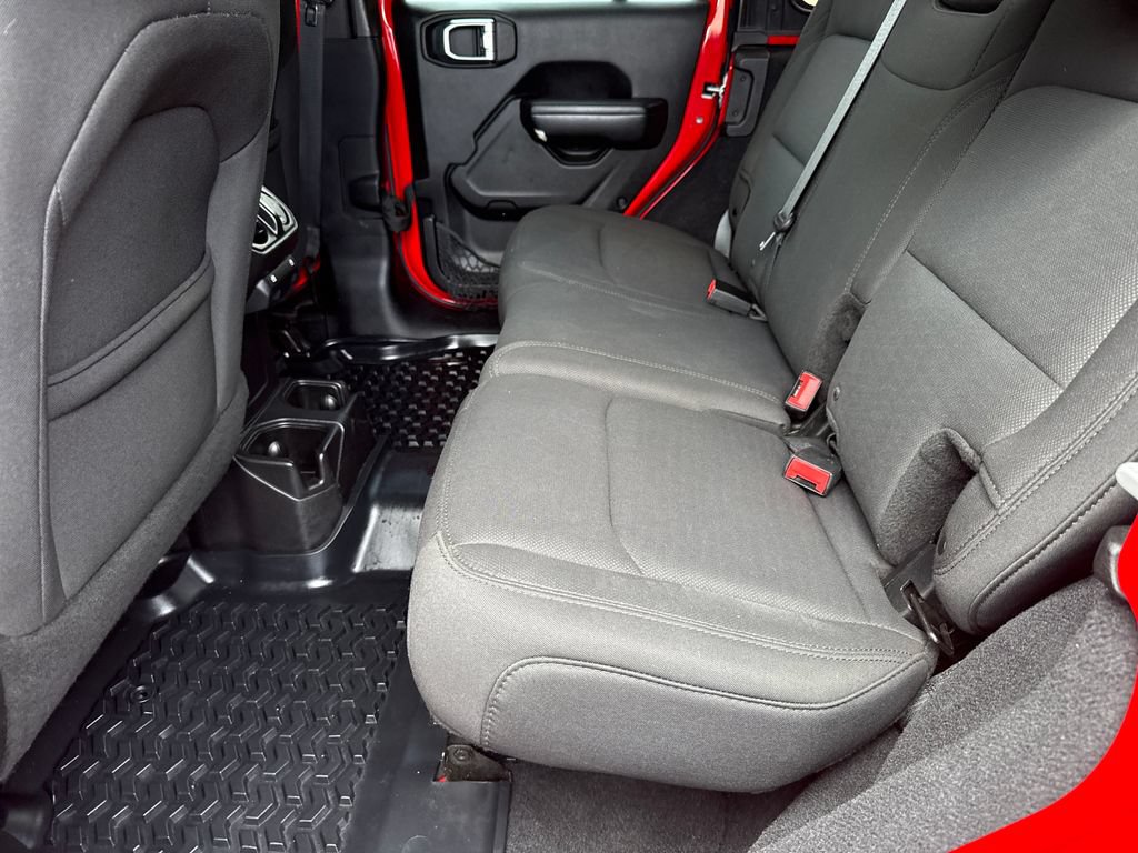 Used 2018 Jeep Wrangler Unlimited Sport S AWD/4WD image 20