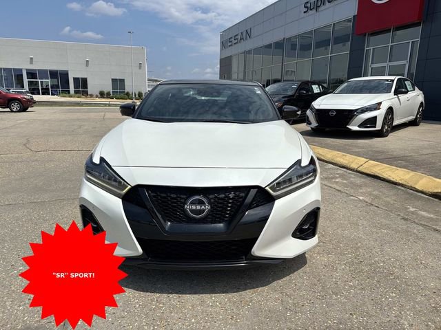 Used 2023 Nissan Maxima SR w/ Sport Mat Group image 2