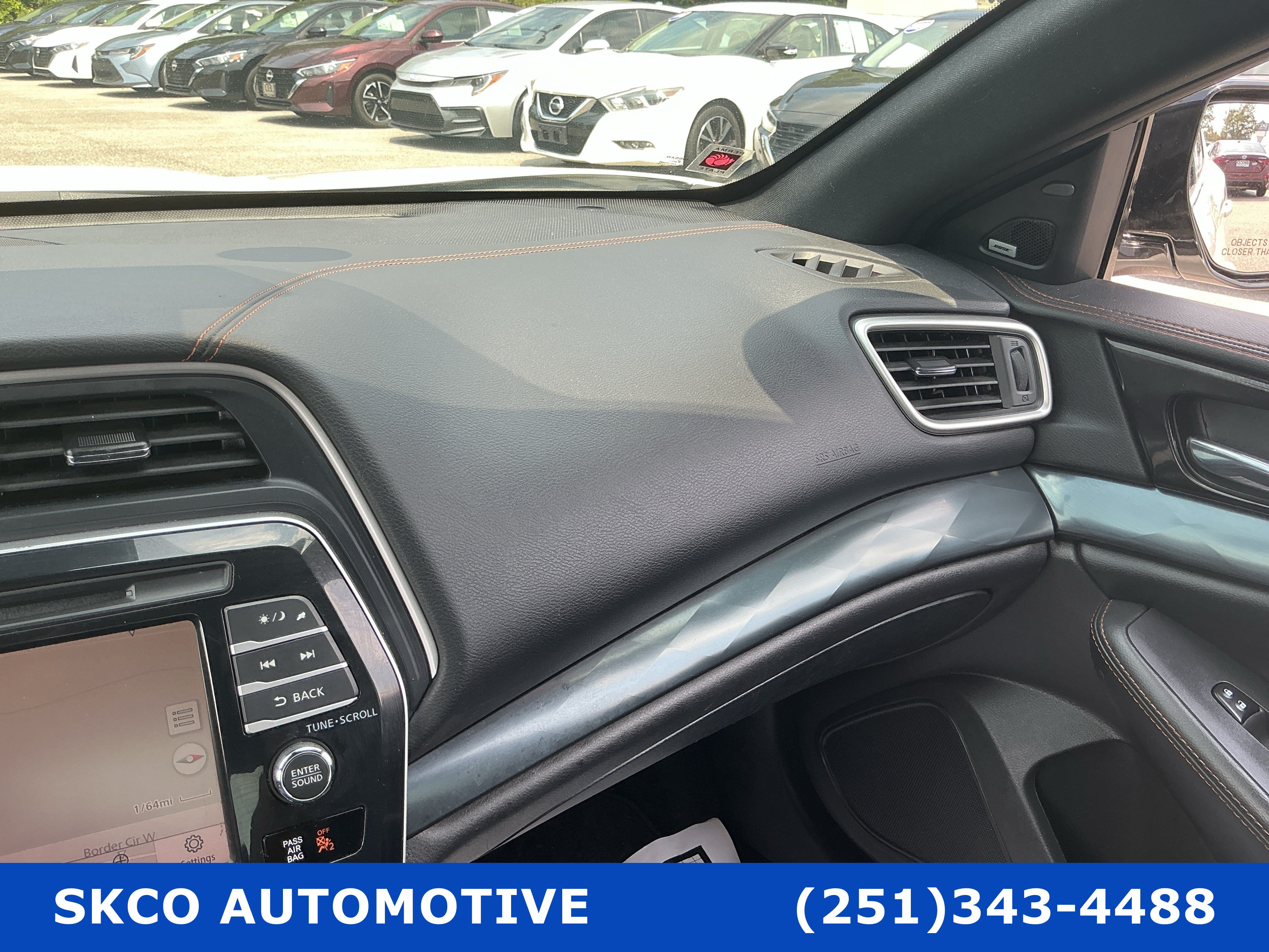 Used 2020 Nissan Maxima SR w/ Sport Mat Group FWD image 15