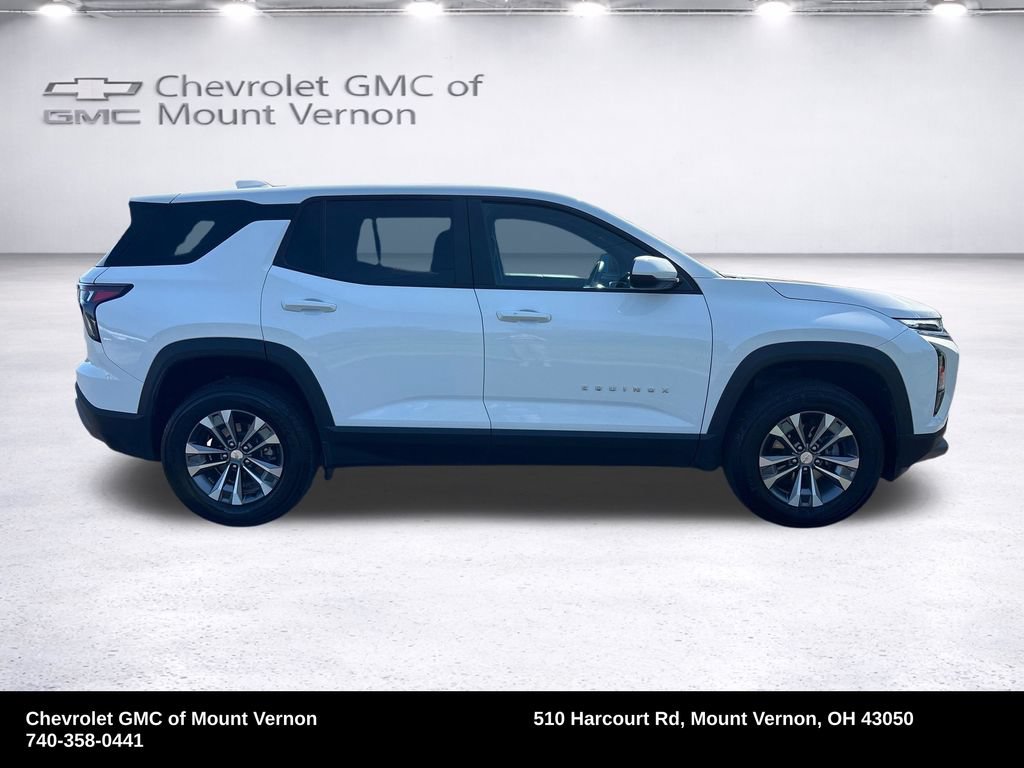 Used 2026 Chevrolet Equinox LT w/ Convenience Package II FWD image 15