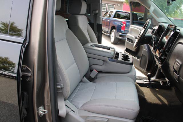 Used 2015 Chevrolet Silverado 2500 W/T AWD/4WD image 25