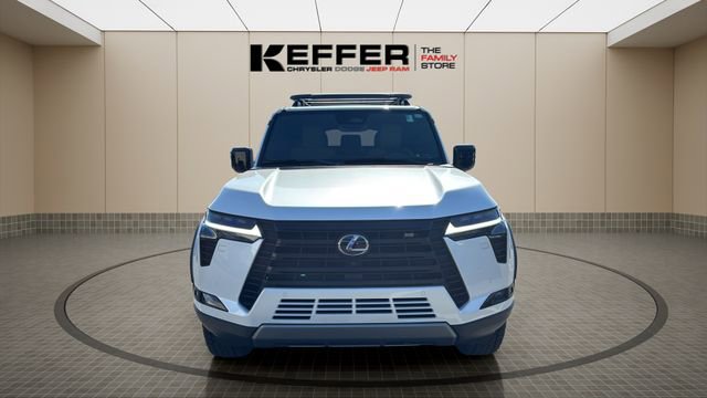 Used 2024 Lexus GX 550 AWD/4WD image 9