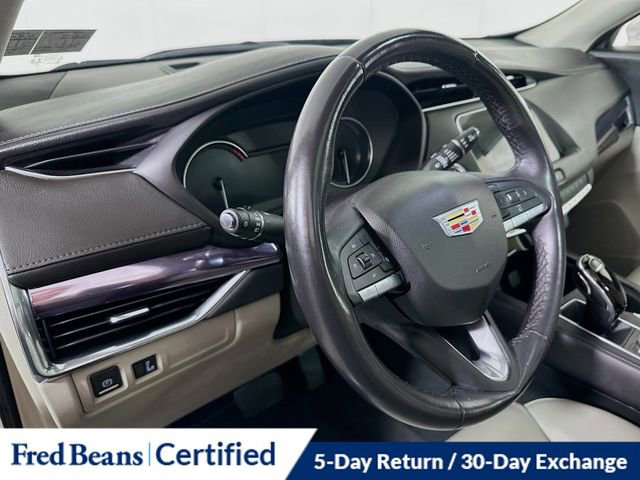 Used 2023 Cadillac XT4 Luxury FWD image 11