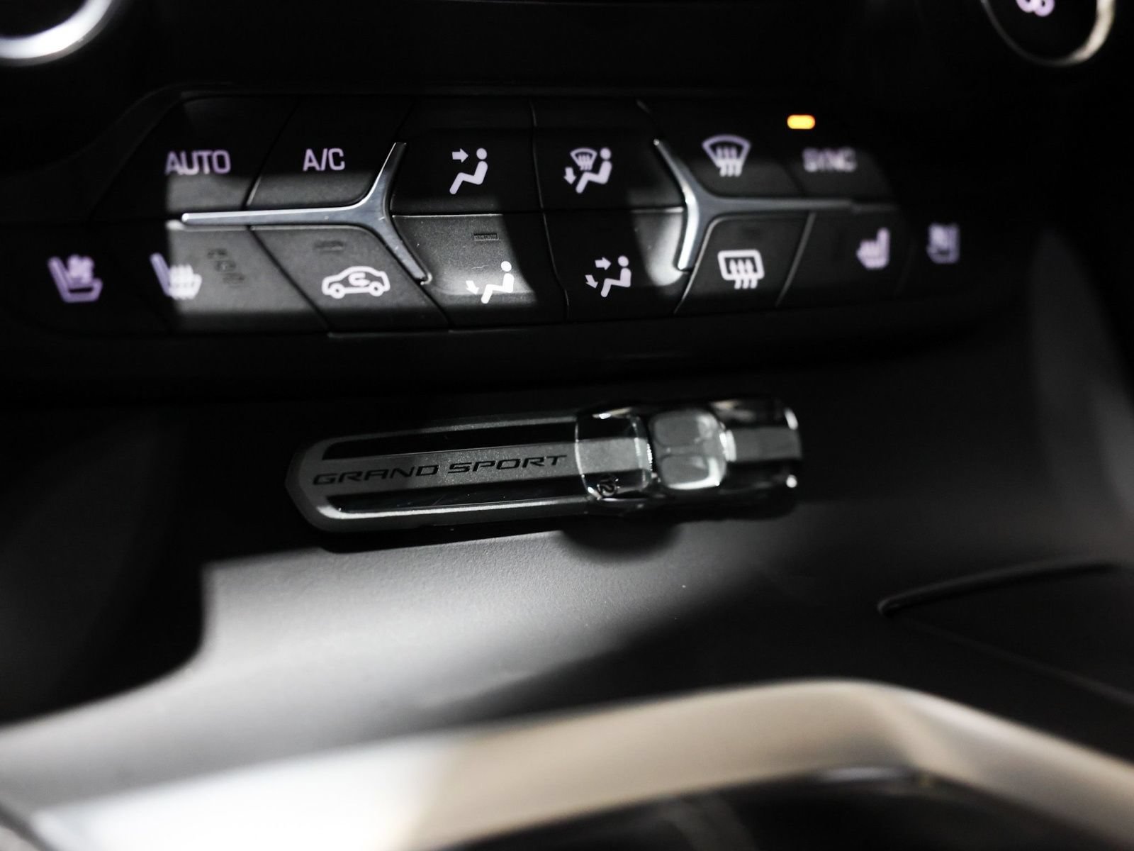 Used 2018 Chevrolet Corvette Grand Sport RWD image 51
