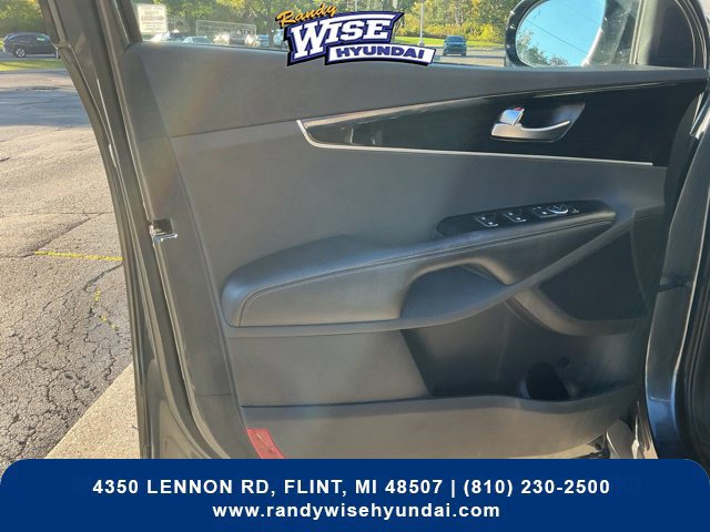 Used 2020 Kia Sorento EX AWD/4WD image 15