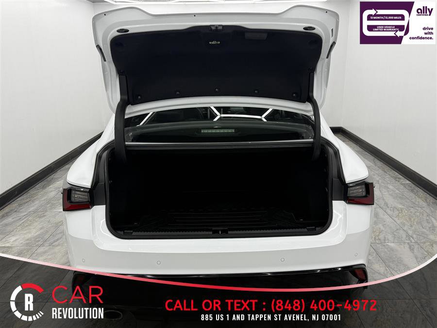 Used 2022 Lexus IS 350 F Sport image 6
