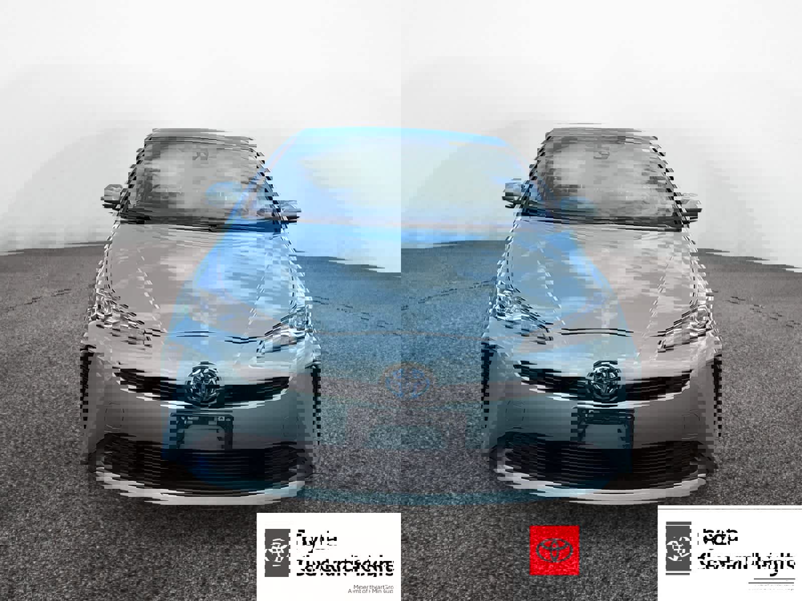 Used 2022 Toyota Prius L Eco image 9