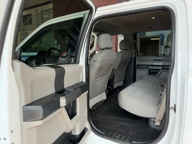 Used 2017 Ford F150 XLT w/ Equipment Group 302A Luxury AWD/4WD image 26
