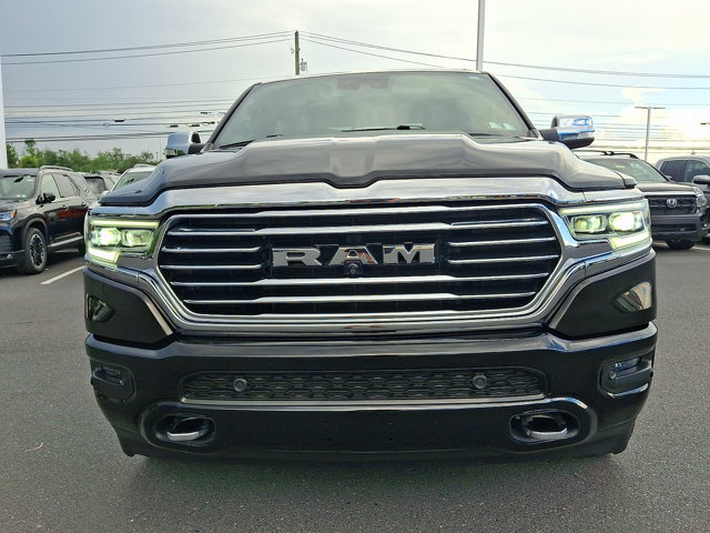 Used 2019 RAM 1500 Limited AWD/4WD image 2