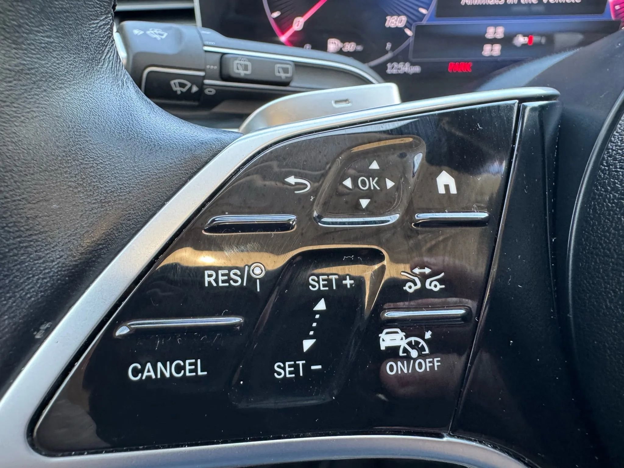 Used 2024 Mercedes-Benz GLS 450 4MATIC image 16