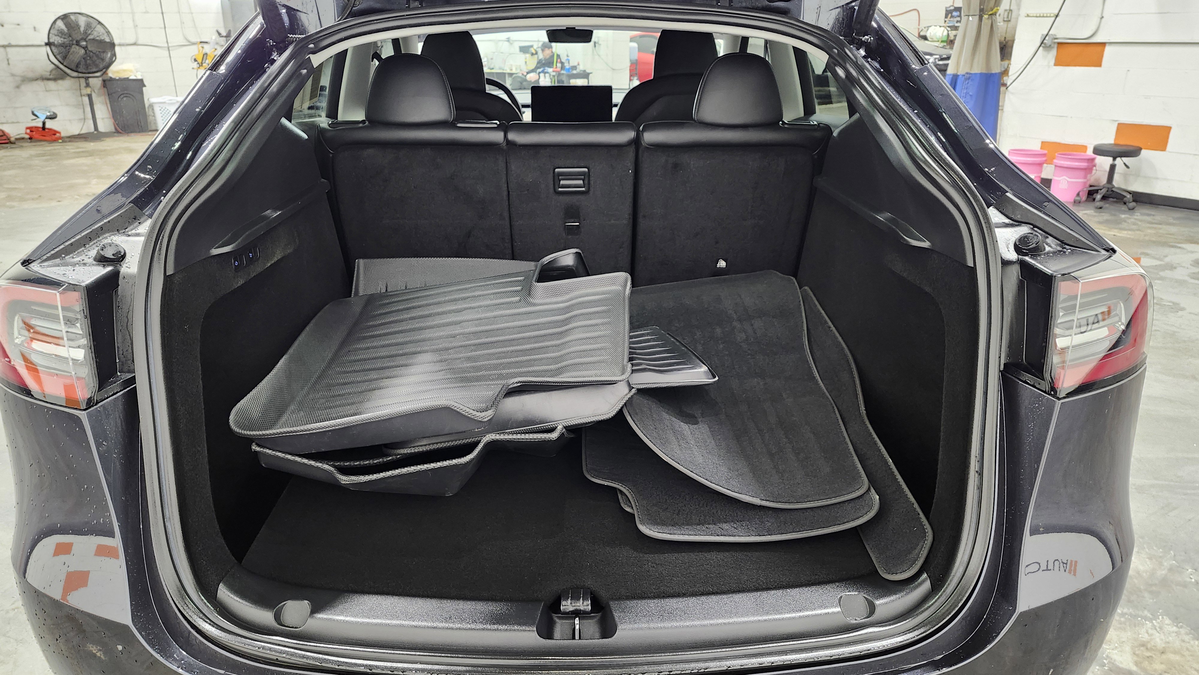 Used 2024 Tesla Model Y Long Range image 22