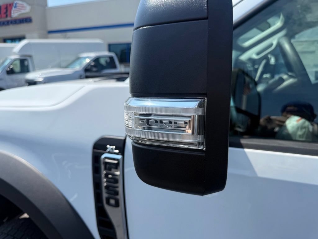 New 2026 Ford F550 4x4 Regular Cab Super Duty image 12