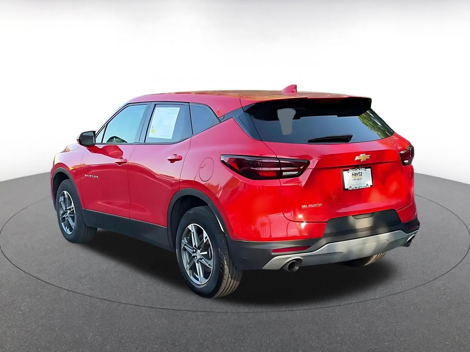 Used 2025 Chevrolet Blazer LT image 11