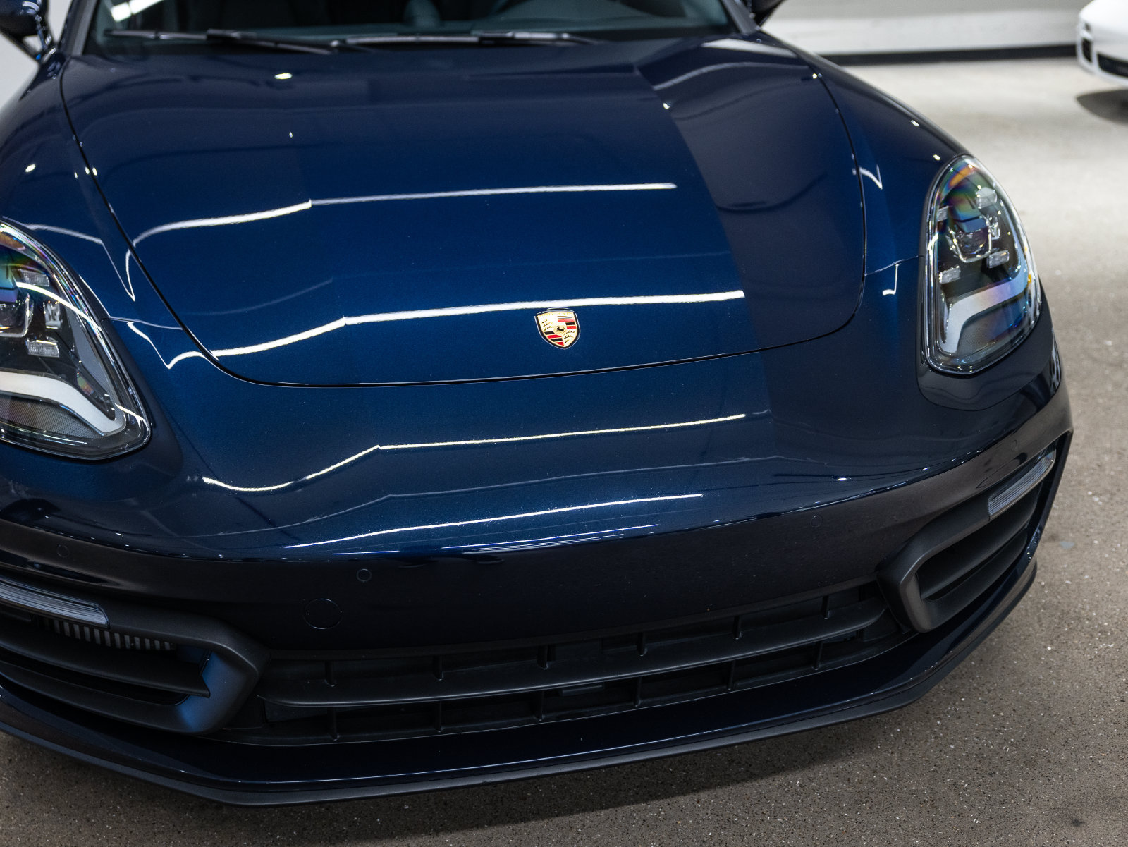 Certified 2022 Porsche Panamera 4S AWD/4WD image 13