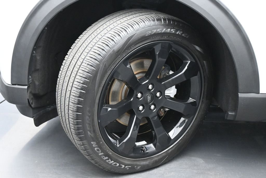Used 2023 Ford Explorer ST-Line w/ Class IV Trailer Tow Package RWD image 23