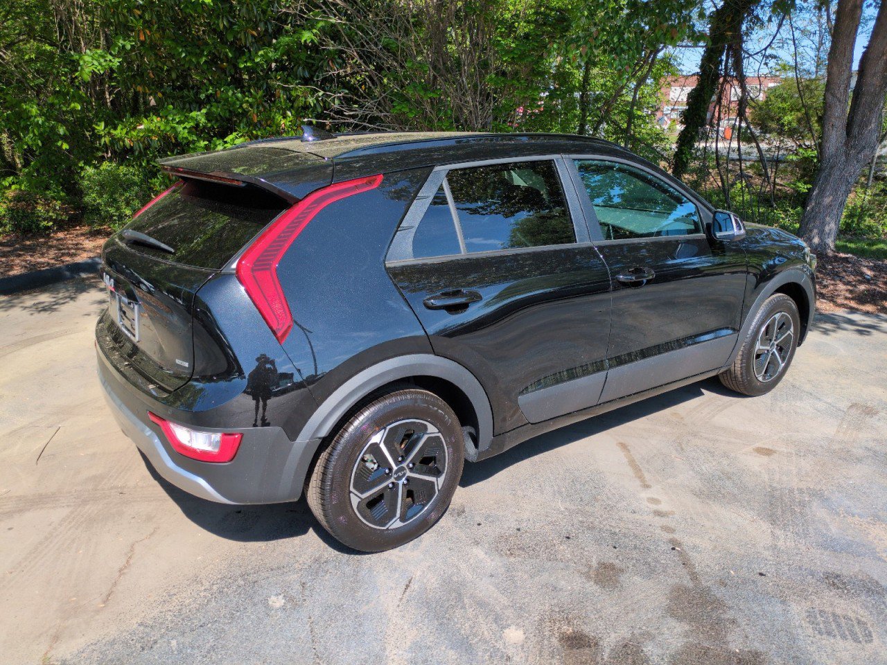 New 2026 Kia Niro EX FWD image 7