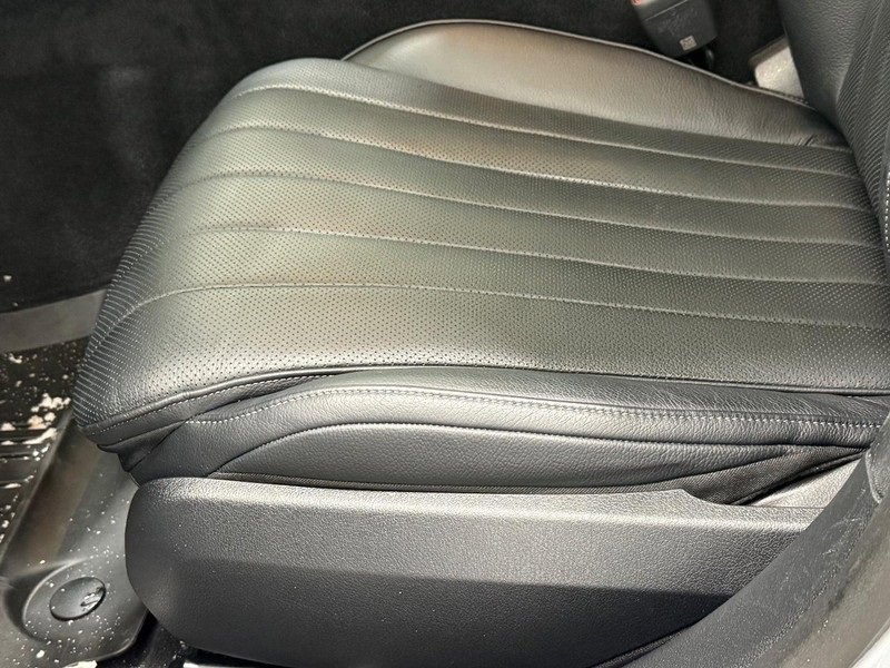 Certified 2024 Mercedes-Benz E 350 4MATIC Sedan image 19