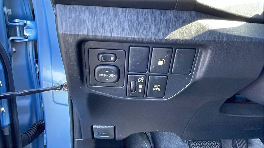 Used 2012 Toyota Prius Prime Plug-In Hybrid FWD image 25