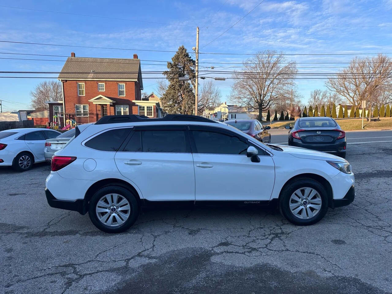 Used 2019 Subaru Outback 2.5i Premium w/ Popular Package #2 image 4