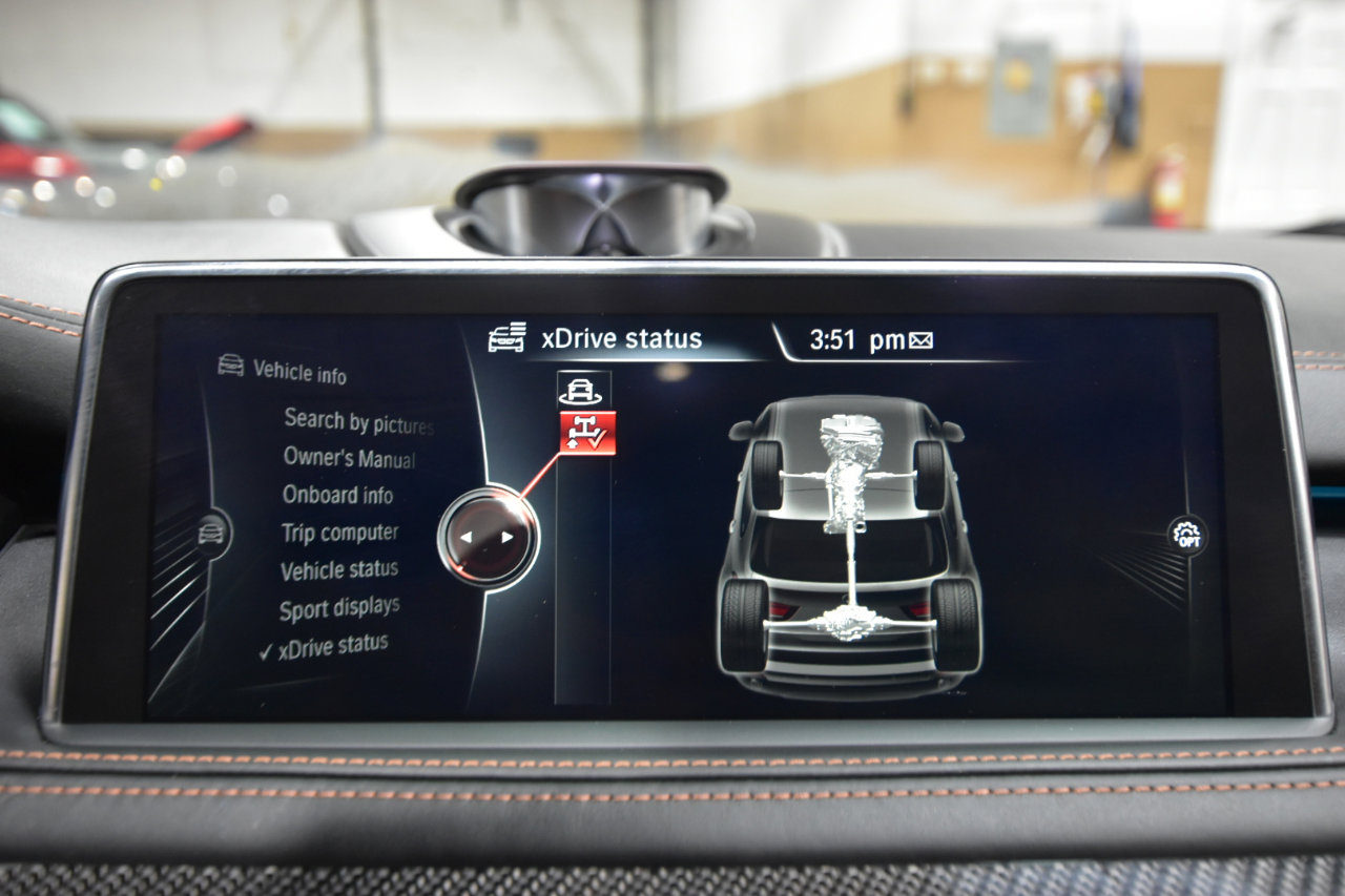 Used 2016 BMW X5 M image 37