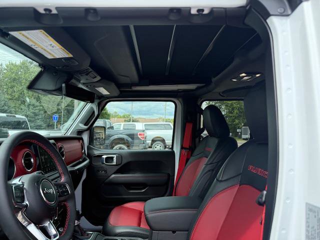 Used 2023 Jeep Wrangler Unlimited Rubicon 4xe image 14