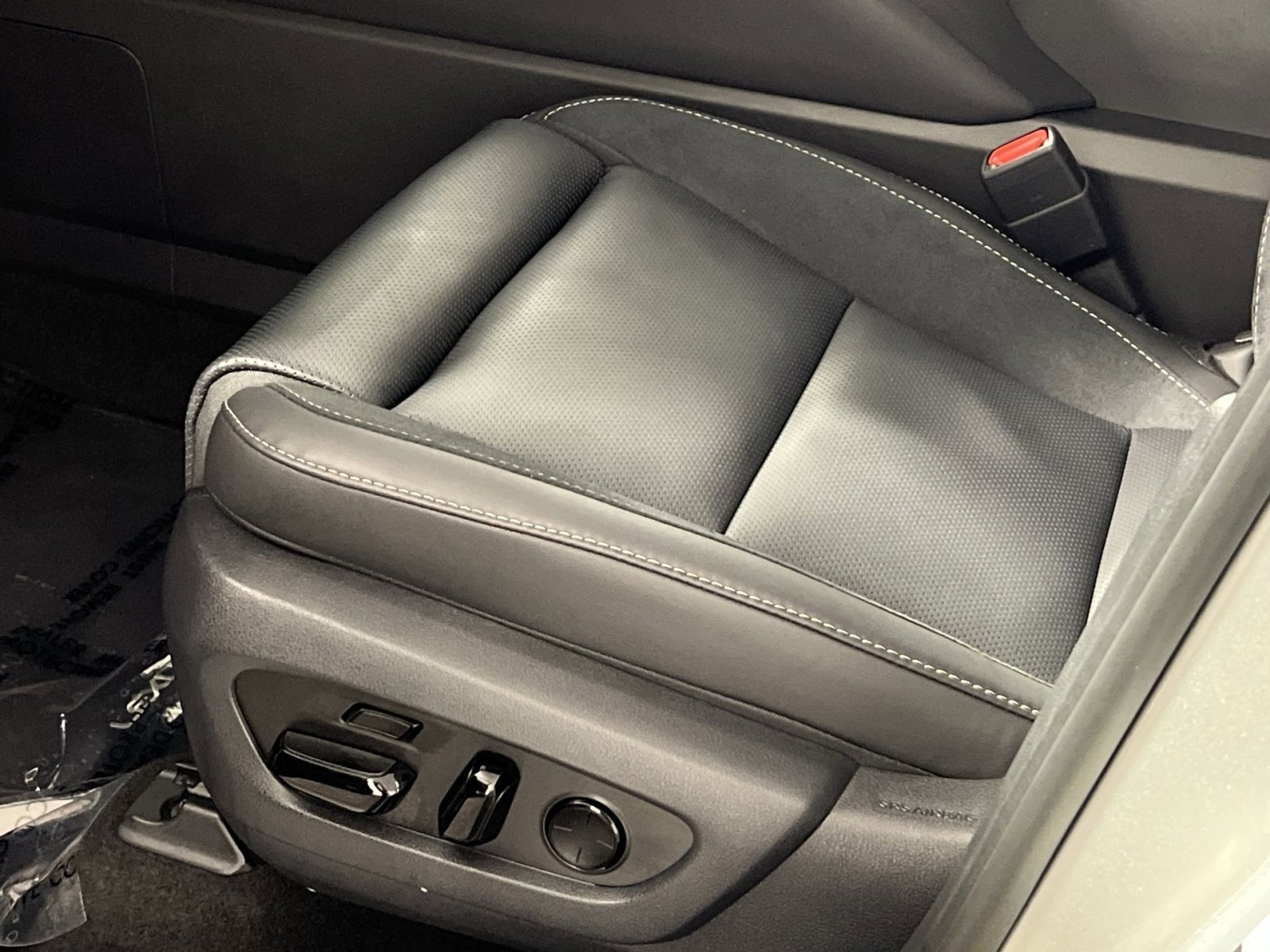 Used 2026 Lexus TX 550h AWD Plug-In Hybrid image 14