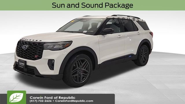 Certified 2025 Ford Explorer ST w/ Sun And Sound Package image 4