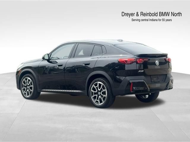 Used 2026 BMW X2 xDrive28i AWD/4WD image 4