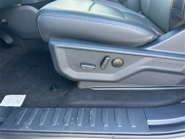 New 2025 Ford F150 Lariat w/ Equipment Group 501A Mid image 27
