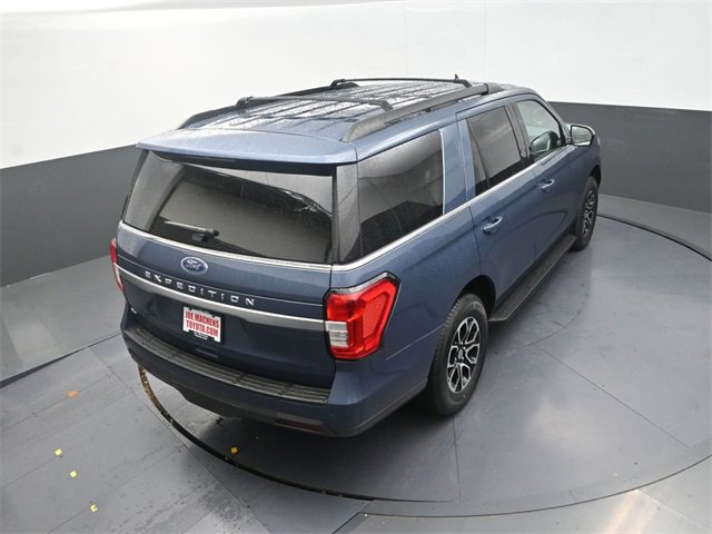 Used 2022 Ford Expedition XLT image 25