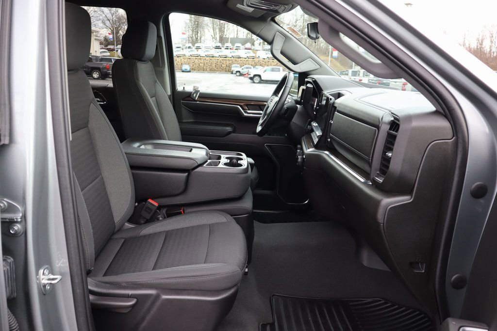 Used 2023 Chevrolet Silverado 1500 RST image 14