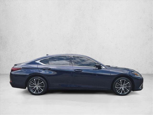Certified 2024 Lexus ES 350 w/ Premium Package FWD image 4