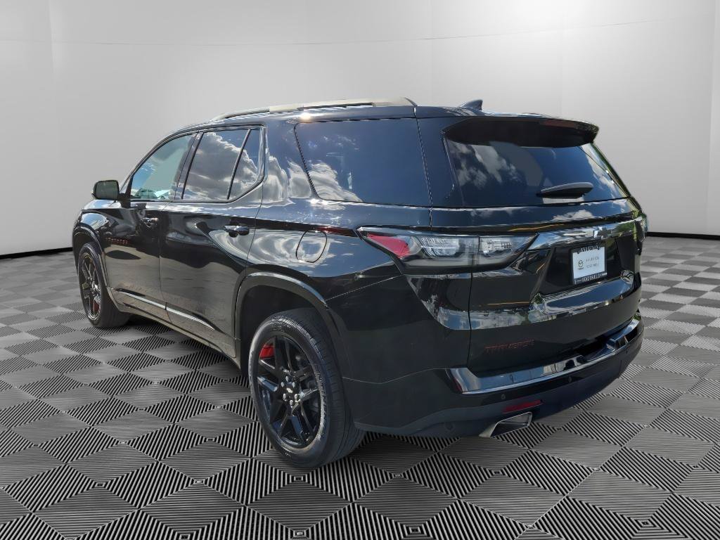 Used 2020 Chevrolet Traverse Premier w/ Redline Edition AWD/4WD image 5